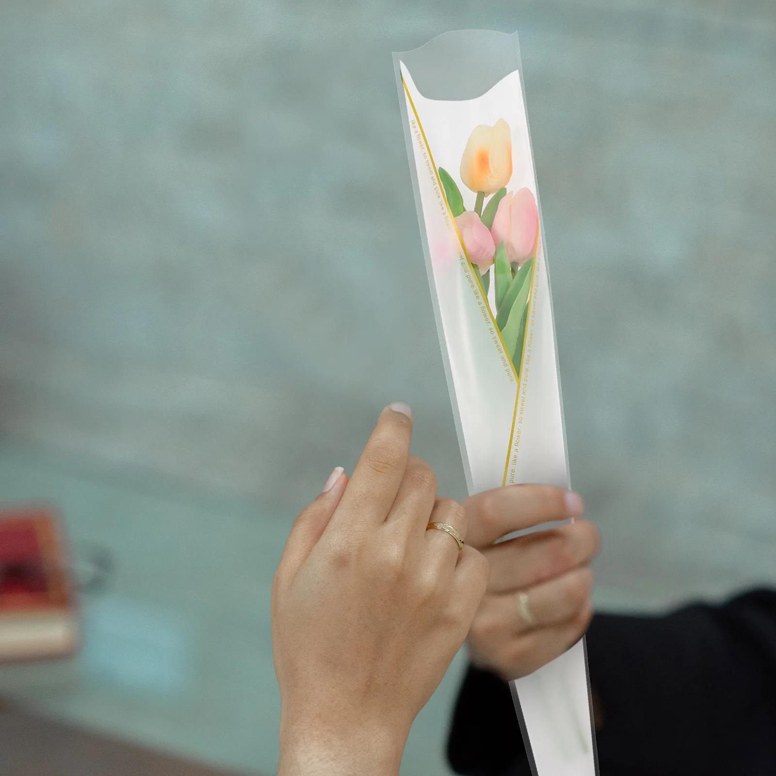 

50Pcs Single Rose Wrapping Materials Delicate Design Suitable for Various Festivals and Occasions Floral Wrapping Cellophane