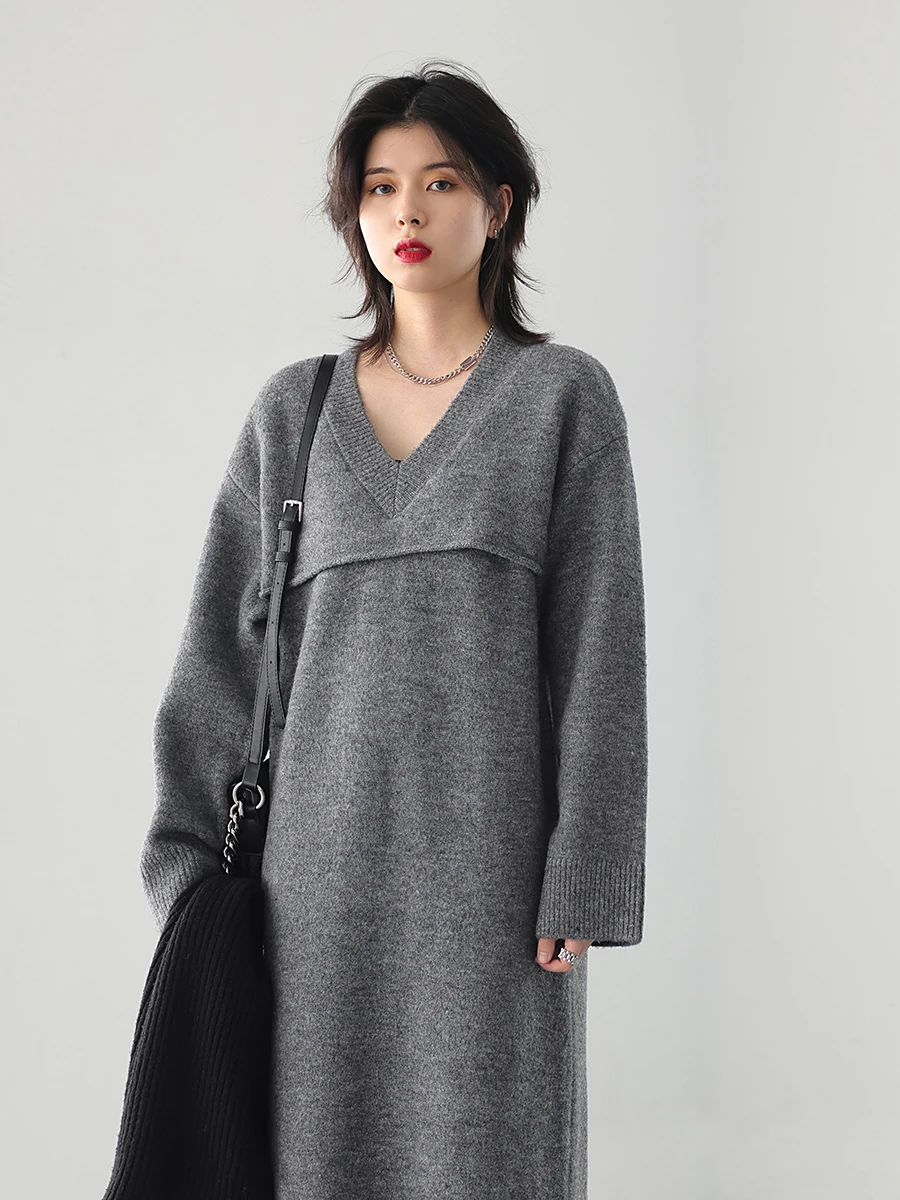 CHIC VEN Korean Loose Black Solid Casual Minority Fake Two V-neck Woolen Dress Bottomed Long Skirt Autumn Winter 2022