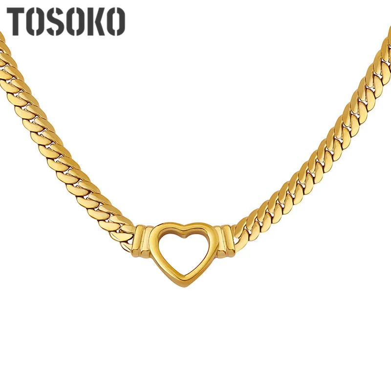 TOSOKO Stainless Steel Jewelry Hollow Out Love Pendant Necklace Women\'s Simple Clavicle Chain BSP621