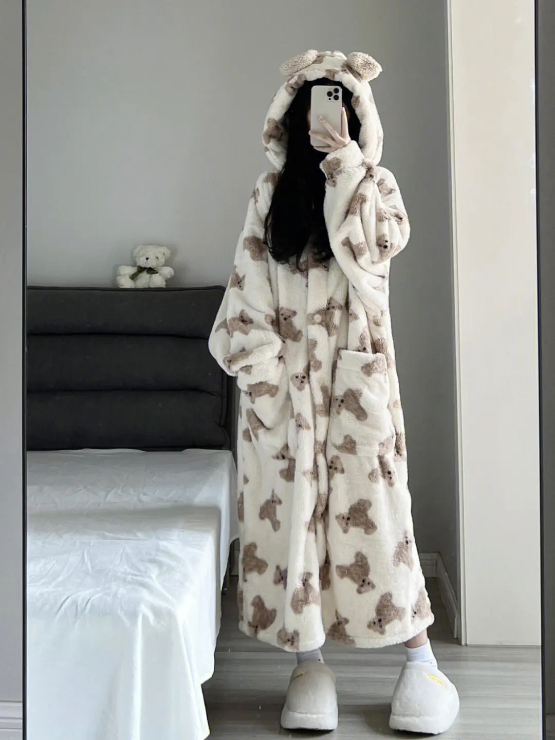 Fall And Winter Thickened Warm Long Coral Velvet Robe Girls Cute Bear Pajamas Women\'s Padded Plus Size Nightgown Ladies Homewear