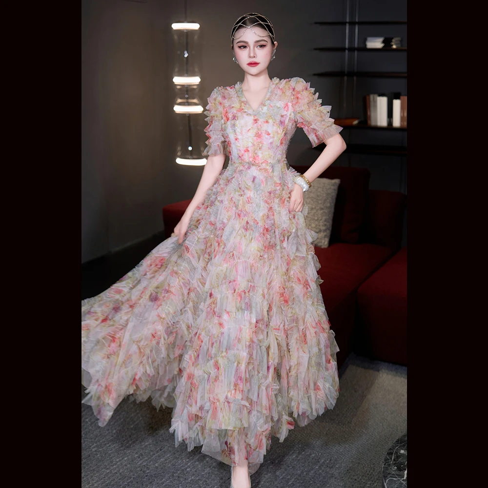 ชุดเดรสผู้หญิงดีไซน์เนอร์จากเมย์ยิธุน ชุดเดรสตาข่ายฤดูร้อน ชุดเดรสผู้หญิงทรงหรู คอวี แต่งระบาย แขนสั้น พิมพ์ลาย ชุดเดรสตาข่ายยาวสำหรับงานปาร์ตี้ MX