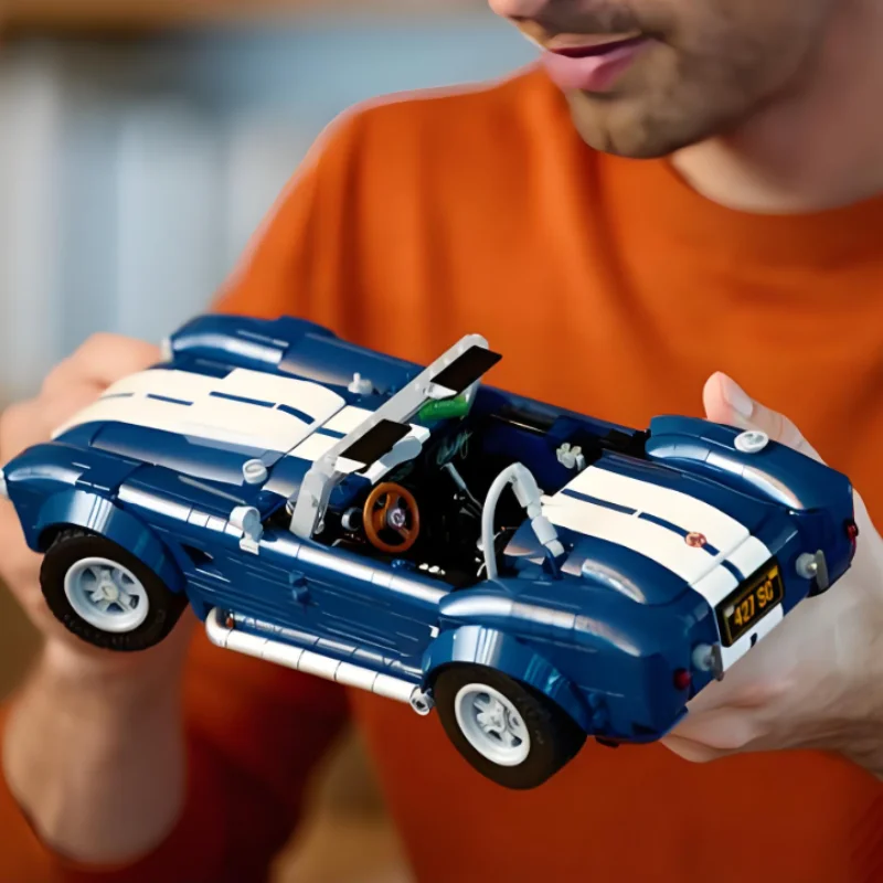 

1241pcs New Shelby Cobra Sports Racing Car Retro Vintage Hypercar 10357 Building Block Model Toy For Birthday Christmas Gifts