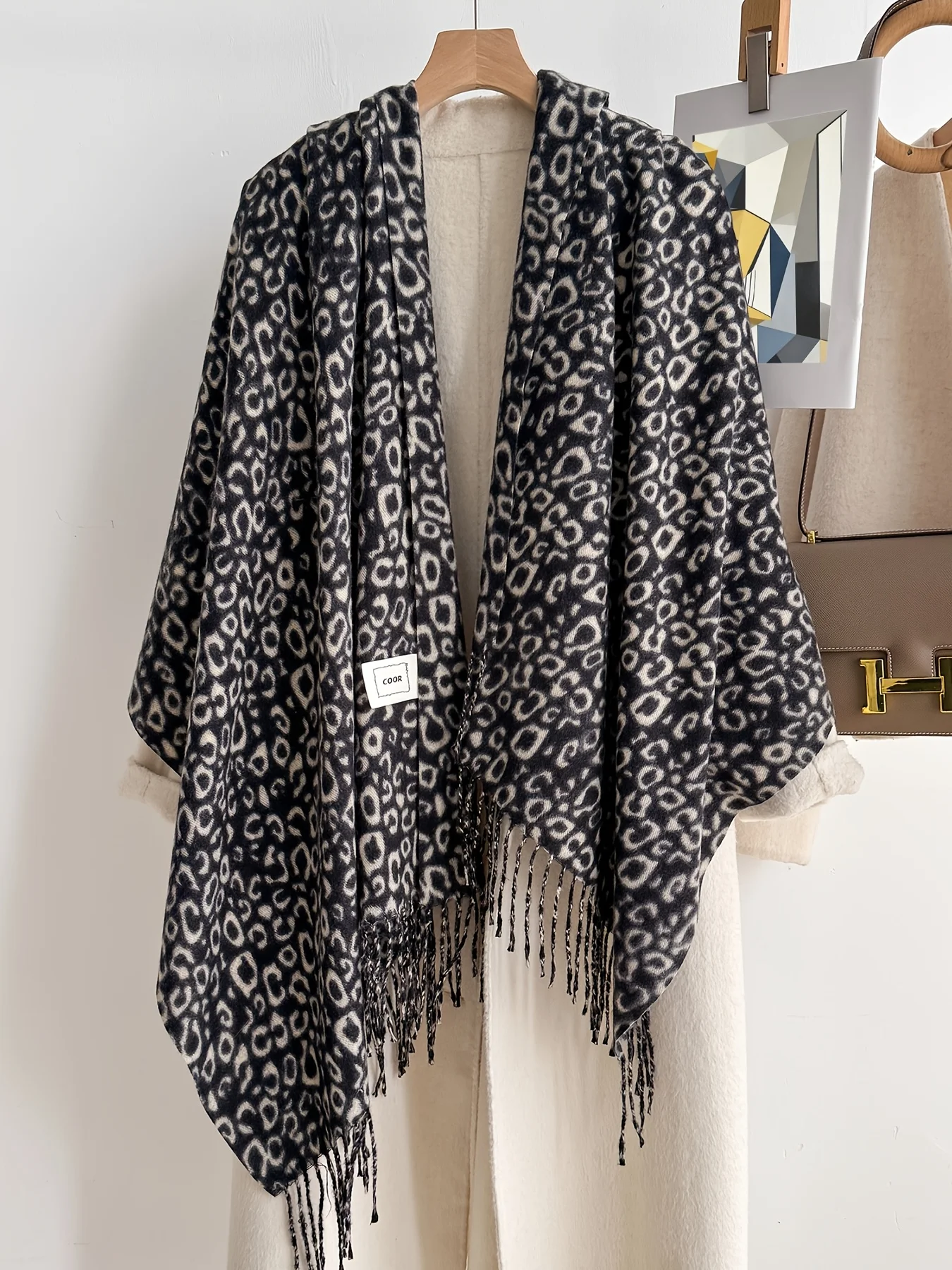 プラスサイズ - 高級感のあるレオパード柄フリンジ付きショー - Vintage Fashion Plus Size のレビューと価格