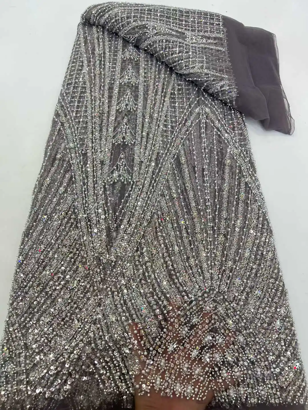 

Tulle Lace Fabric with Beads And Sequins for Weddings Parties Nigerian African Style Latest 2025 Hot Sale for Brides Dress