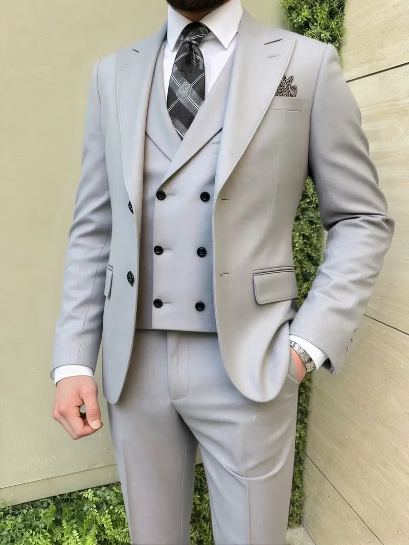 

Men's Light Grey 3-Piece Slim Fit Suit Blazer Vest Pants Set Formal Business Wedding Peak Lapel Tuxedo