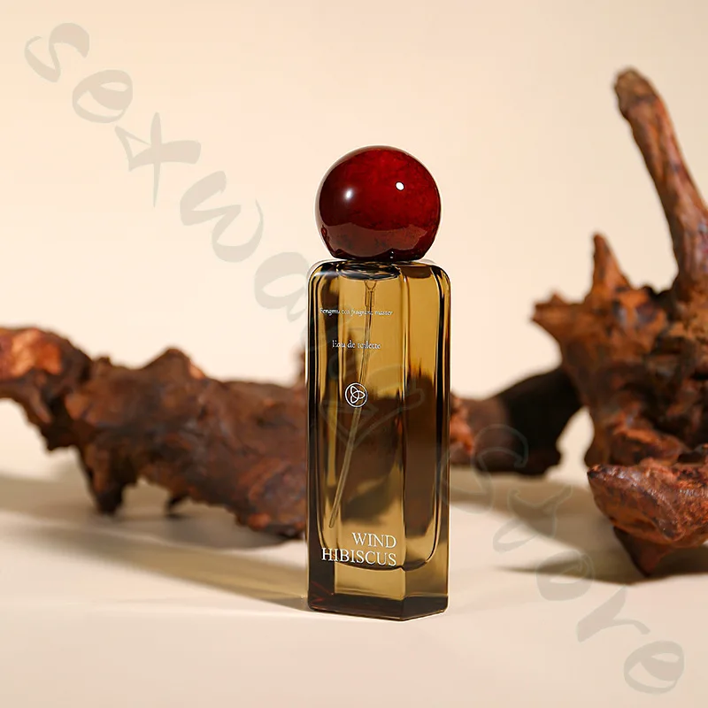 Seven-day sandalwood perfume for men and women, long-lasting fragrance, natural fresh light fragrance, non-irritating woody tone