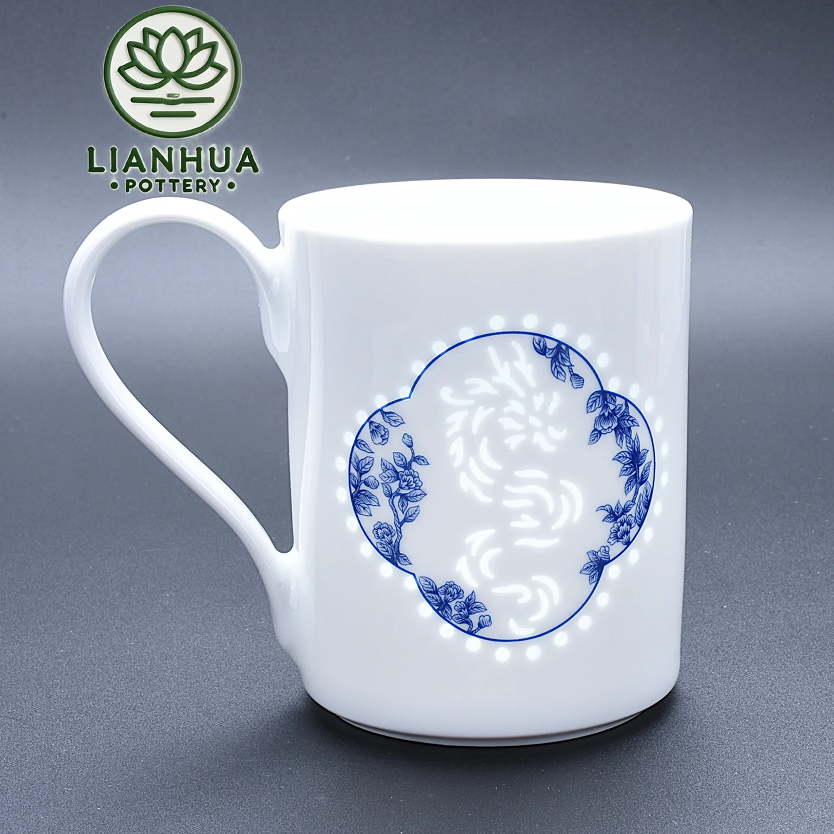 

Фарфоровая кружка LIANHUA POTTERY Linglong, 350 мл, синяя и белая кружка ручной работы с китайским зодиаком, подарок на годовщину и день рождения