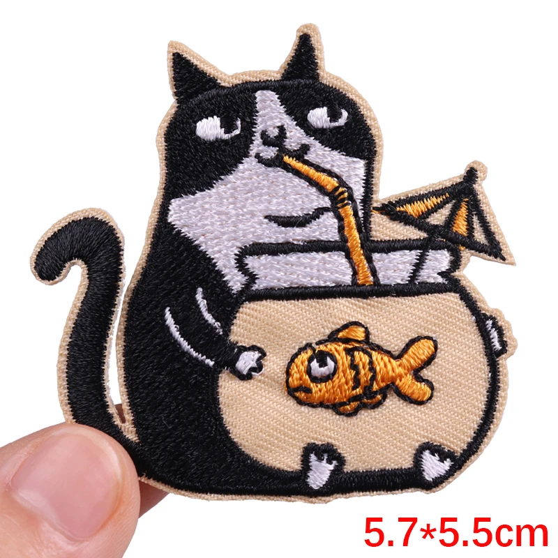 Naszywka z haftem kota Cartoon Animal Patch Iron On Patches For Clothing Thermoadhesive Patches On Clothes Funny Cat Sticker Badge