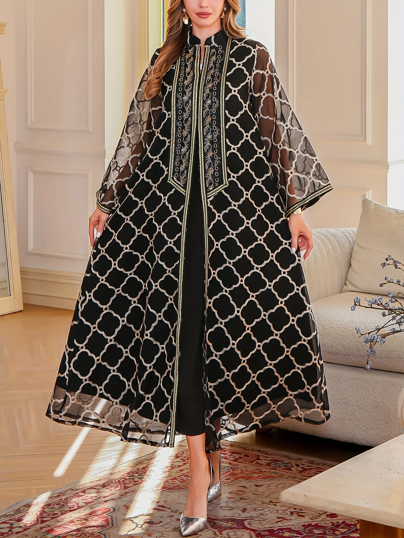 

Ближневосточный весенне-осенний элегантный новый женский элитный черный халат с вышивкой пайетками Свободное удобное мусульманское платье на подкладке из двух частей с открытой передней сеткой в Дубае Саудовская традиционная одежда Элегантное платье-карди