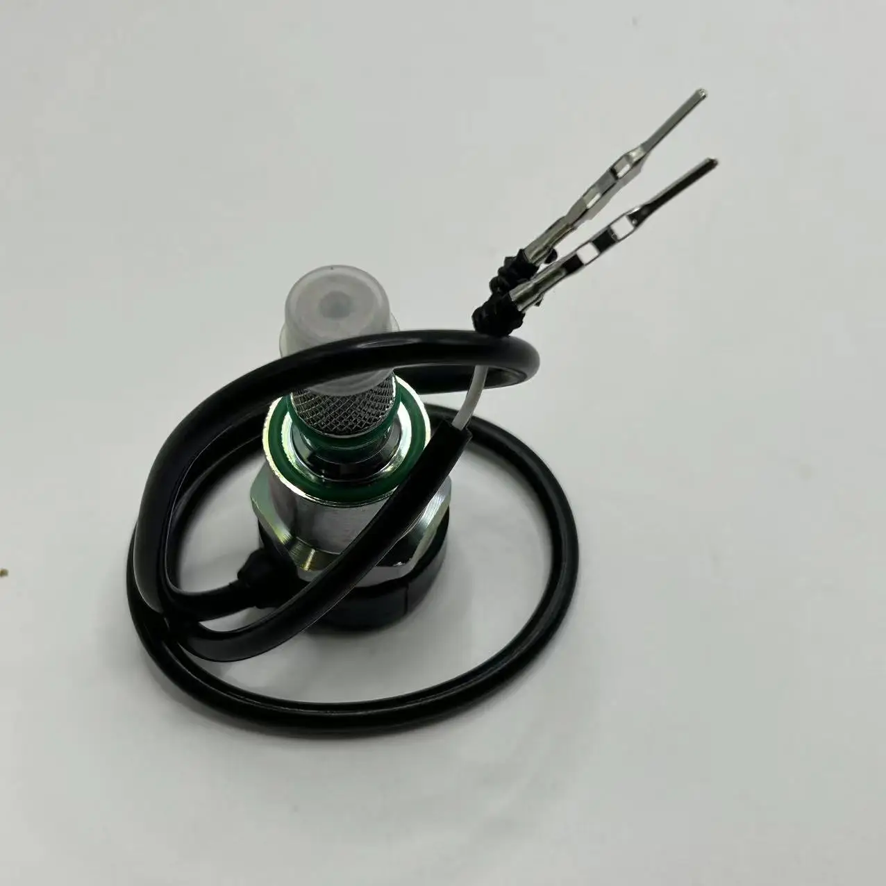 High Quality 12V 9108-147C 9108147C 7701206585 7701045695 7701045896 7701202886 Solenoid Valve