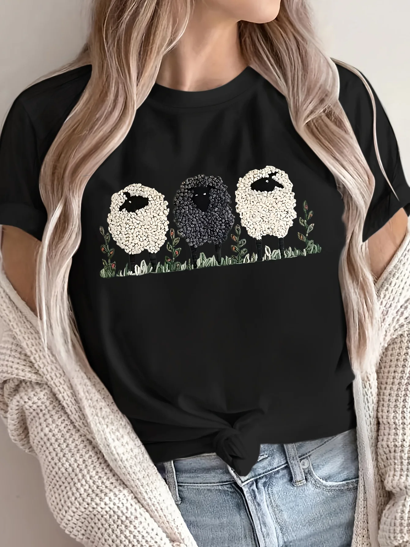 T-shirt casual a maniche corte da donna alla moda in tessuto traspirante girocollo con stampa di pecore