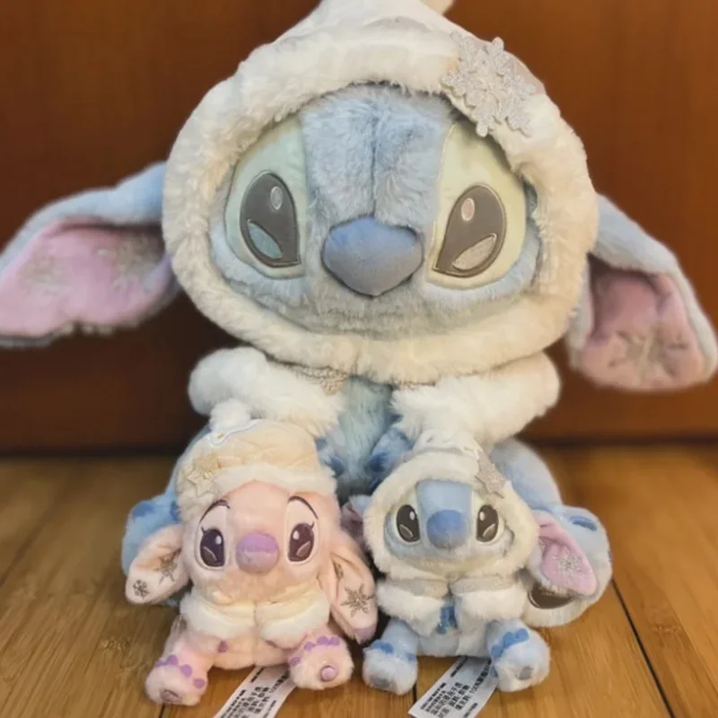 Porte-clés en peluche Stitch 11Cm, poupée Kawaii série d'hiver, animaux en peluche, jouets, sac à dos, breloque, accessoires suspendus, cadeaux