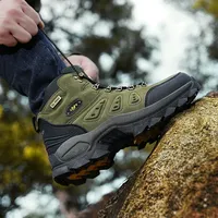 Outdoor Hiking Shoes Men Anti-slip Low-top Sports Shoes Men Comfortable Soft Breathable Wear-resistant Casual Men Shoes
