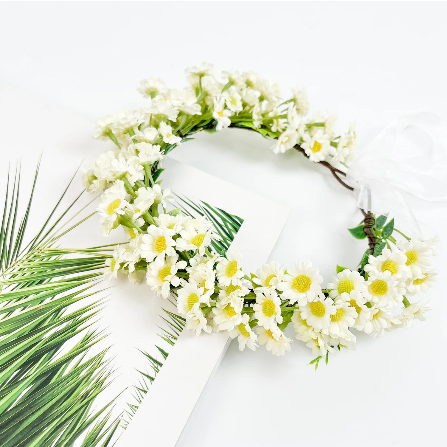 

Daisy Flower Headband Crown Wreath Girls Hairband Wedding Hair Accessories Bride Headdress Women Floral Garland Bridal Headwear