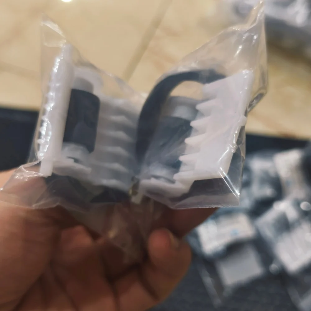 

1517053 1529149 Retard Pickup Roller for EPSON Stylus Office T1100 B1100 Photo 1390 1400 1410 L1300 L1800 R1900 1500W ME1100