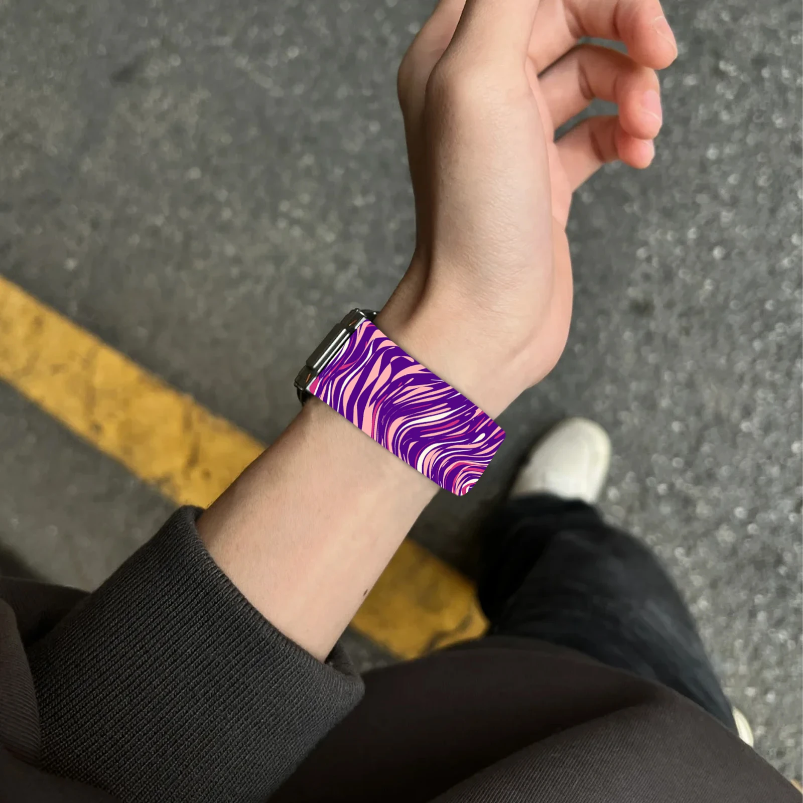 Fashion curve Printed Strap for Apple Watch 10 9 8 7 Silicone Band Replaceable Bracelet for iWatch 38mm 40mm 41mm 42mm Watchband