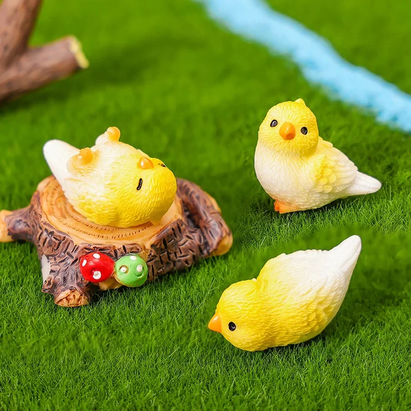 8pcs Miniature Parrot Bird Ornament Figurines Animal Toy Mini Cute Pet Model for Fairy Decor Garden Bonsai Moss Micro Landscape