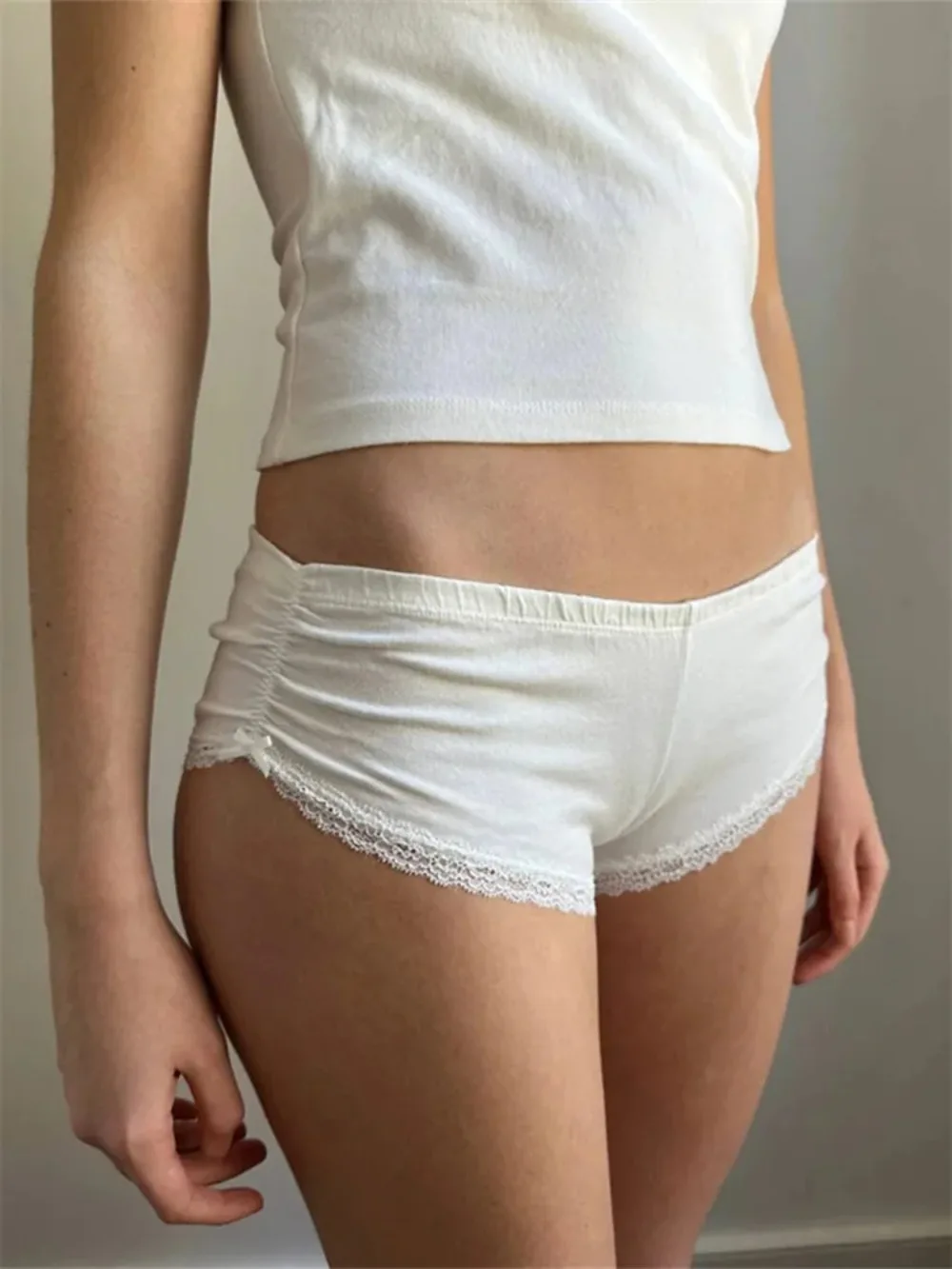 Women's Summer Soft Pajama Shorts Elastic Band Low Rise Lace Trim Lounge Shorts