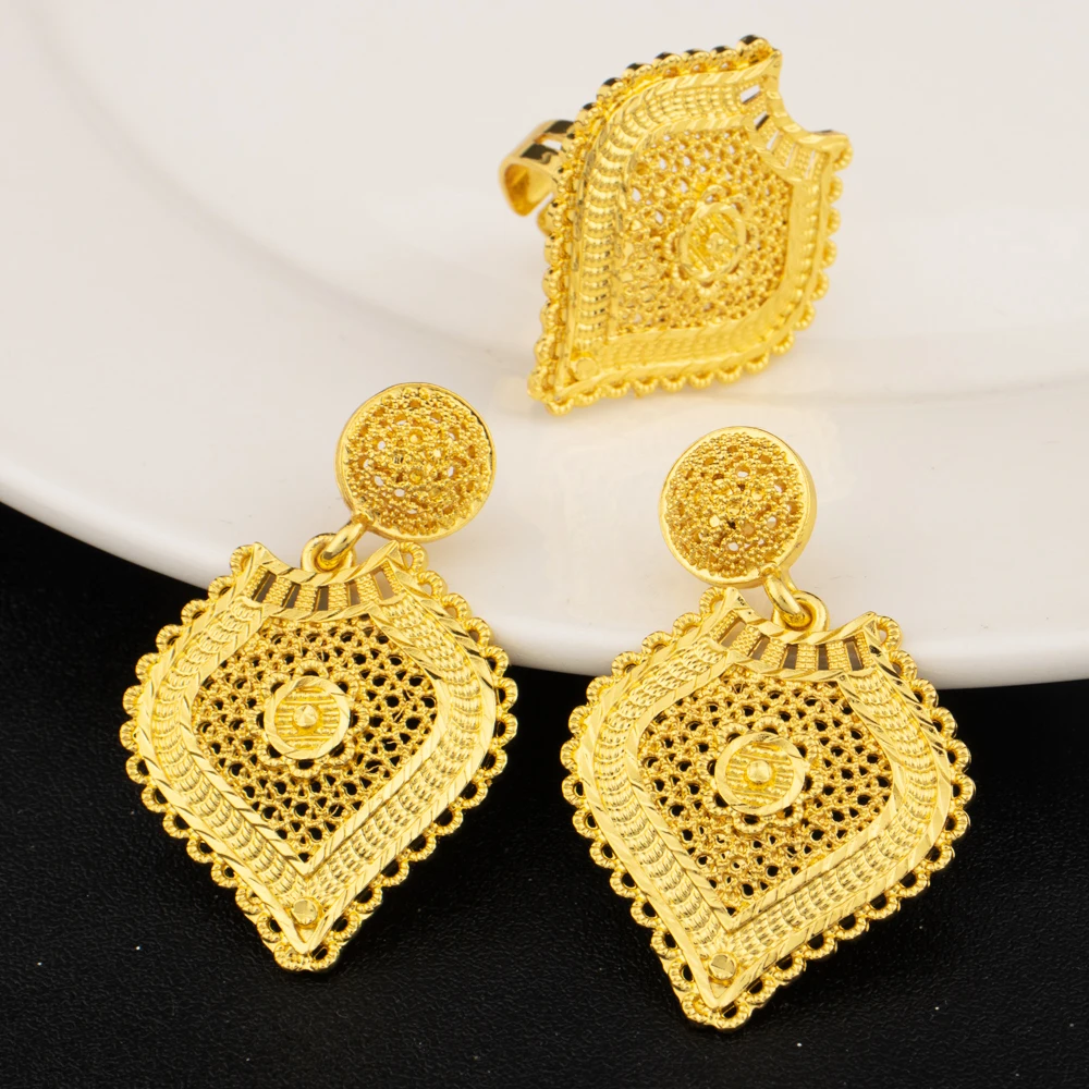 

Indian Gold Plated Flower Bridal Jewelry Set for Women Dubai Costume Stainless Steel Necklace Earrings Combo Wedding Party Acces