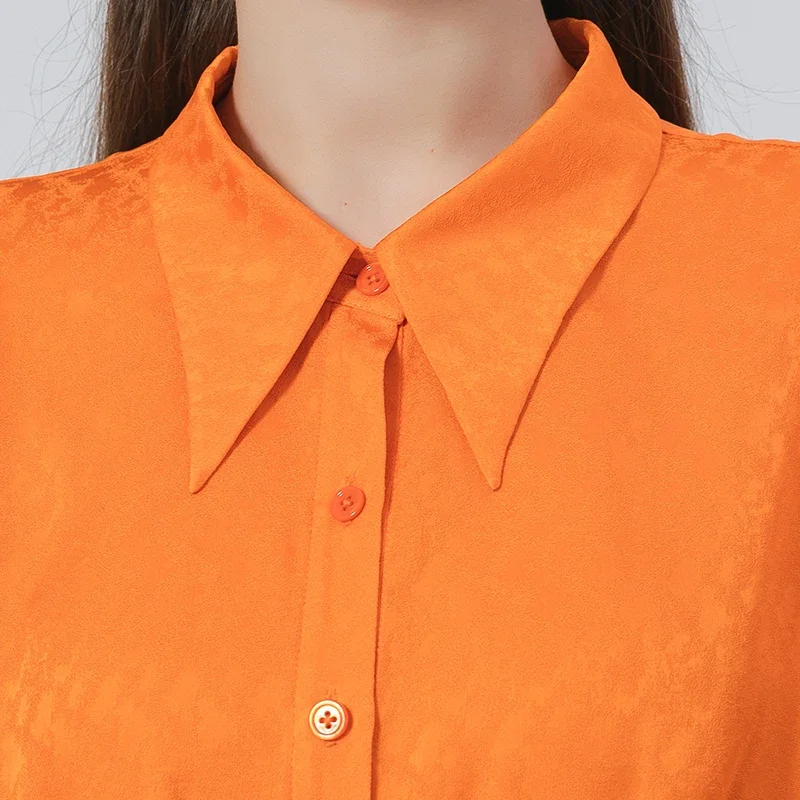 VOA خريف جديد أنيق الحرير الجاكار سعيد برتقالي بولو طوق أضعاف واحدة الصدر الراتنج بلون قميص الإناث بلايز BE815