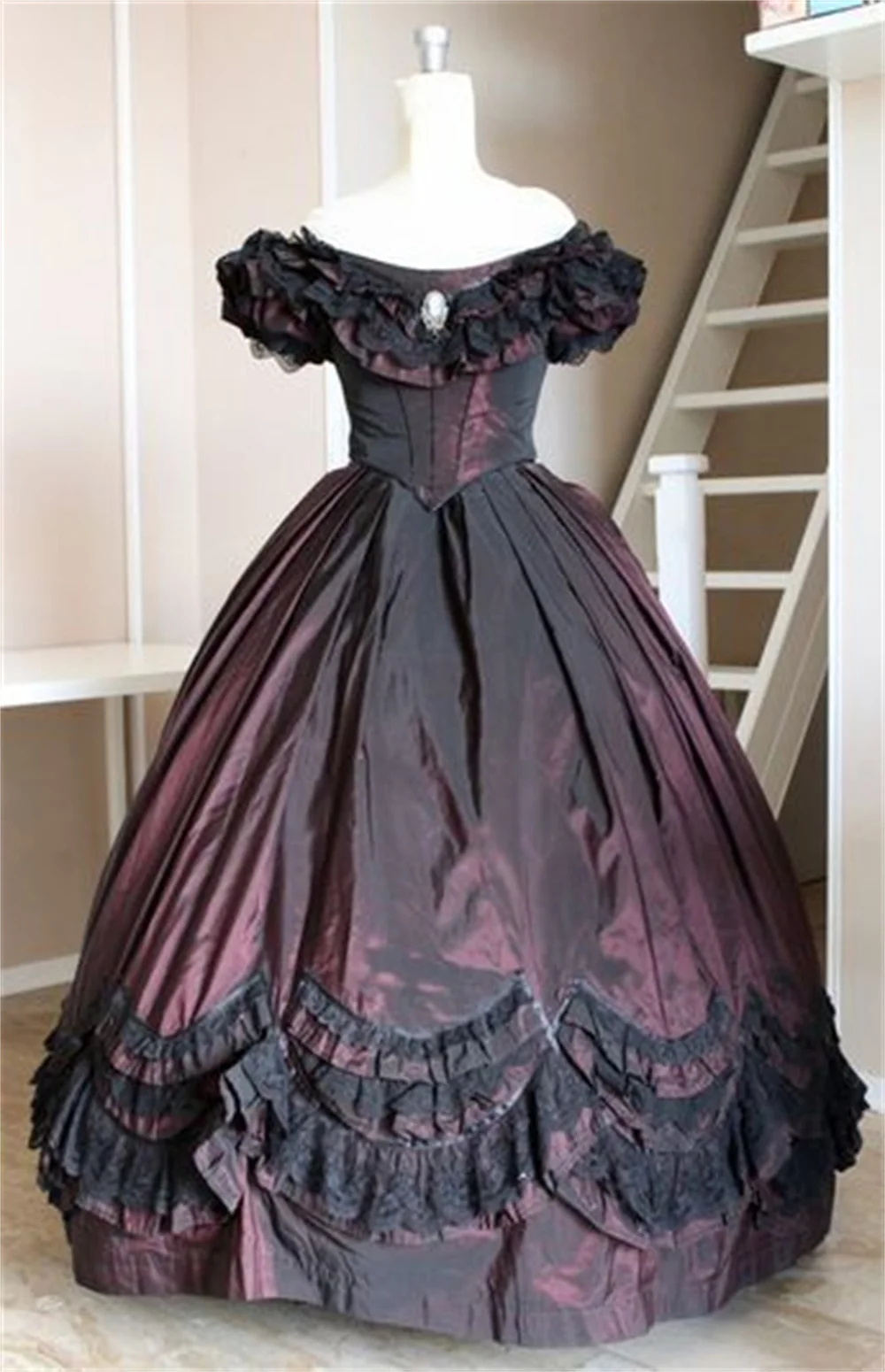 Off Shoulder 1860s Victorian Gothic Civil War Dress Costume Southern Belle Ball Gown Historical Sisi The Empress Dress Gown