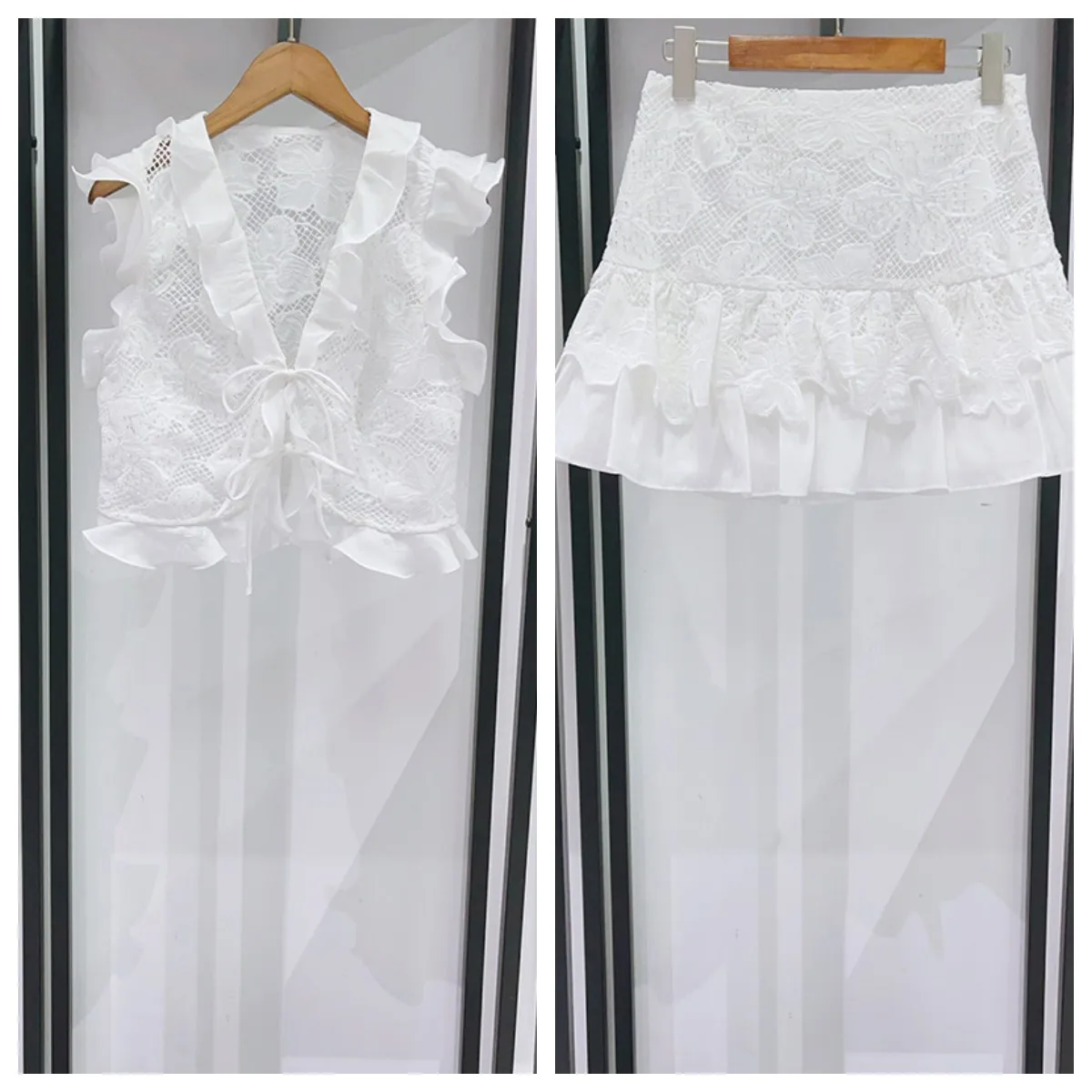 

2026 Spring/Summer Women's Beaded Lace Flower Set with Ruffle Sleeves, V-neck Lace Top and Short Skirt