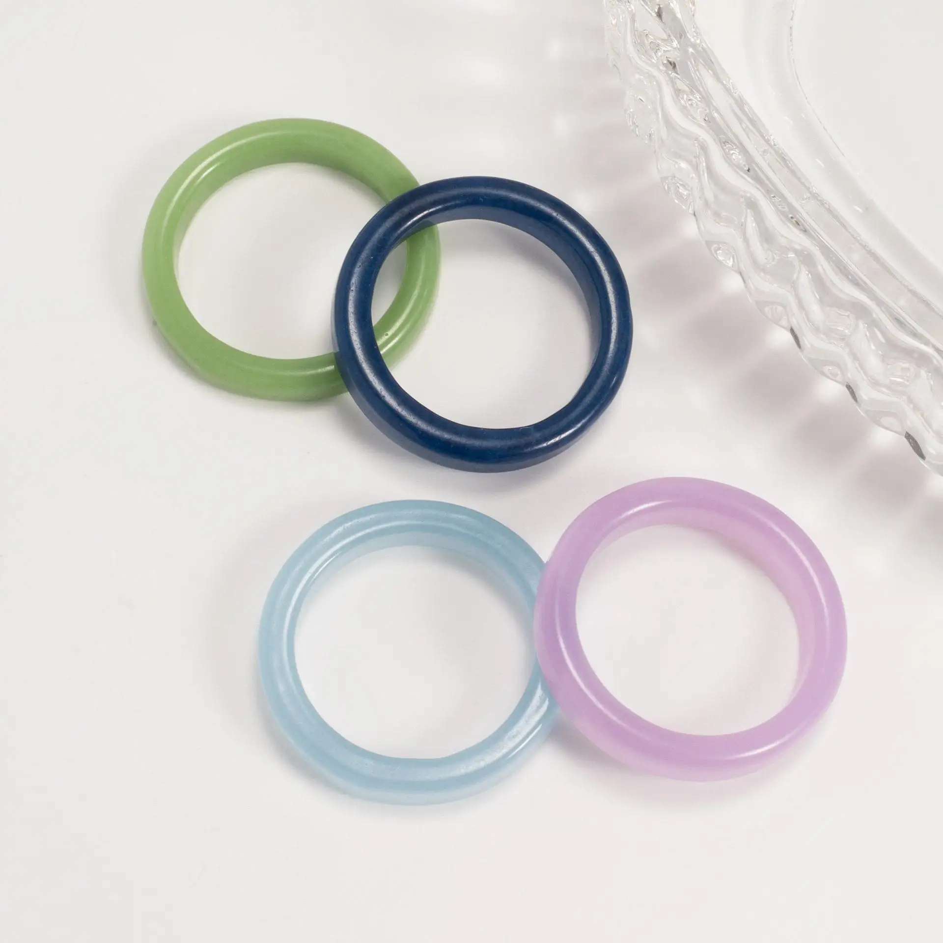 

Кольцо из смолы, простое геометрическое, женское, на указательный палец, недорогое модное ювелирное украшение