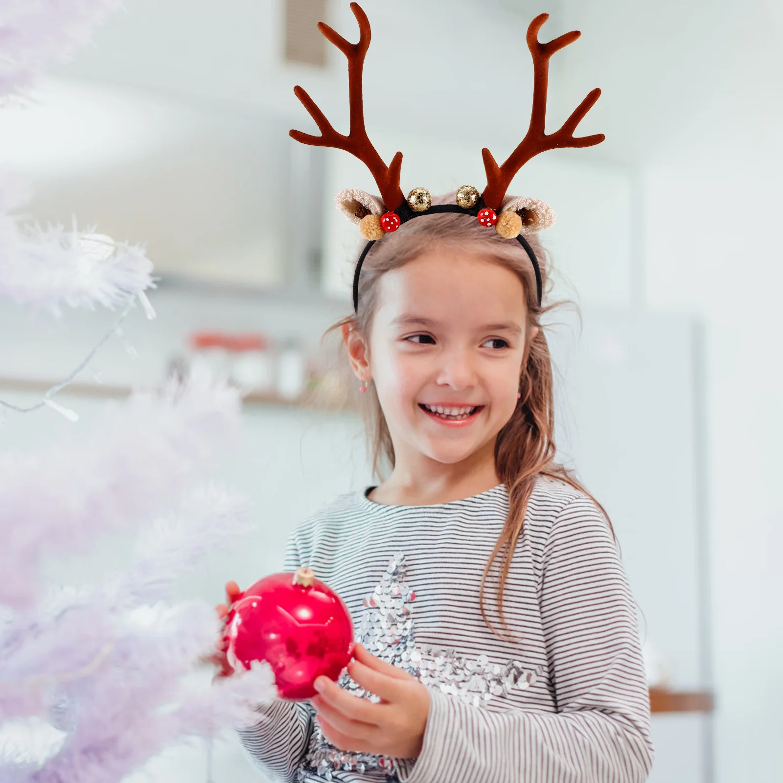 

Reindeer Antlers Headband Christmas Party Accessory Deer Animal Bands Xmas Pine Cone Charms Head Hoop Festive Headwear Adult