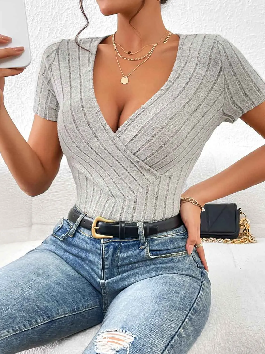 European and American 2024 new hot style v neck sexy slim knitted pure color short-sleeved T-shirt top for women