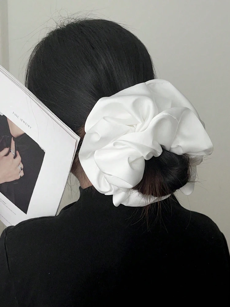 

1pc Extra Large Faux Silk Fluffy, High Elasticity, Soft & Silky, Luxury Casual Comfortable Fashion Scrunchie For Women
