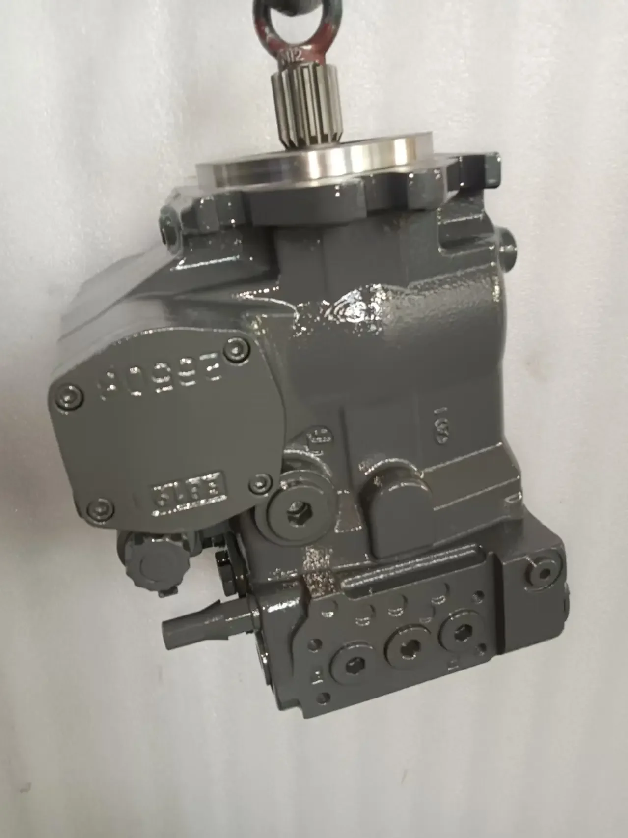 ปั๊มน้ำมันไฮดรอลิกแบบลูกสูบ A4VG90DA2D2/32R-NSF02F071DC-S ปั๊มแบบลูกสูบแกนหมุนแบบแผ่นเอียง ปั๊มแบบลูกสูบแกนหมุนแบบปริมาตรคงที่ A4VG28/40/56/71/90/125