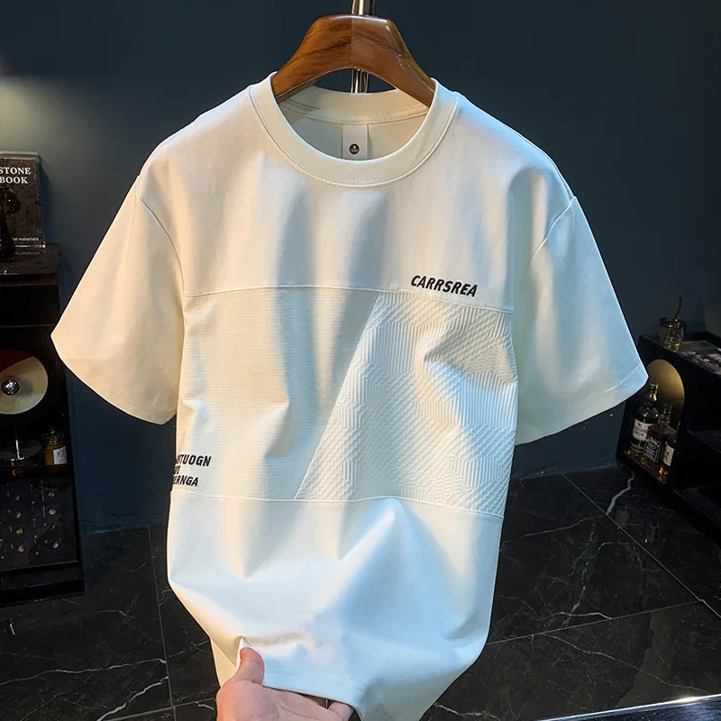 Wysokiej klasy T-shirt męski lato 2025 haftowany, luźny, oddychający, elastyczny krój łączony top z krótkim rękawem