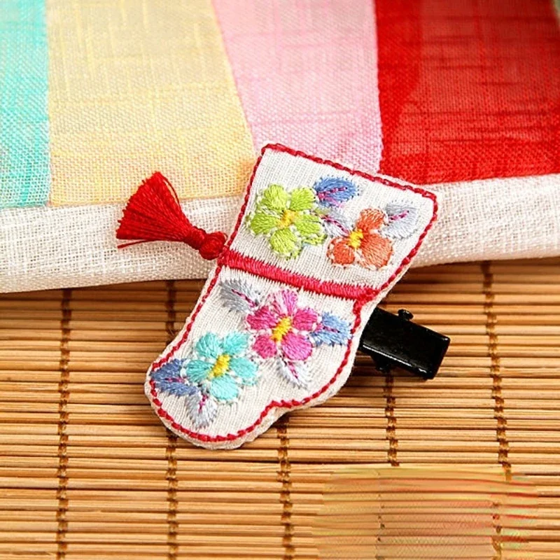 Headwear Women Cute Embroidery Decoration Clip Hanbok Accessory Traditional Embroidery Hair Ornament Stage Performance Props