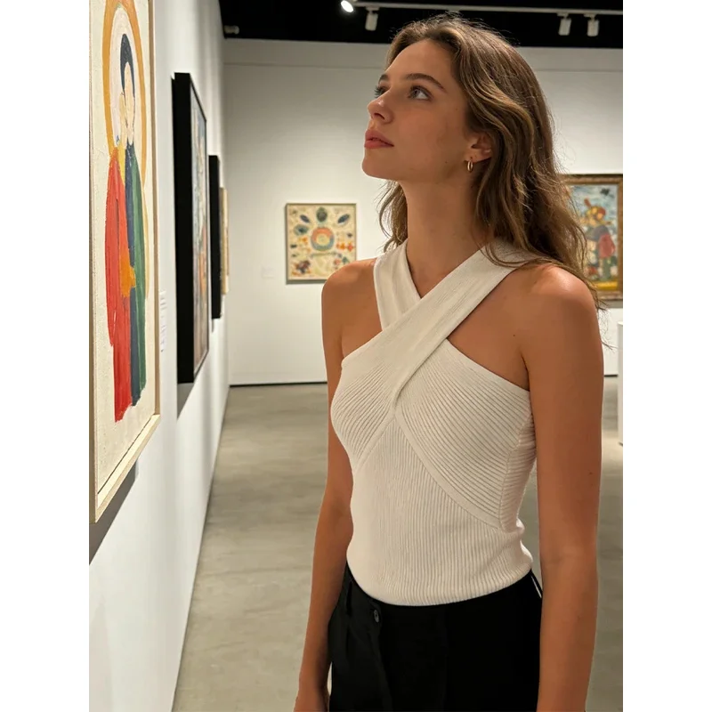 

BKQU Fashion Solid Knitted Cross Halter Tank Top Women 2026 Summer Sexy Sleeveless Backless Slim Elegant Crop Top Party Clubwear