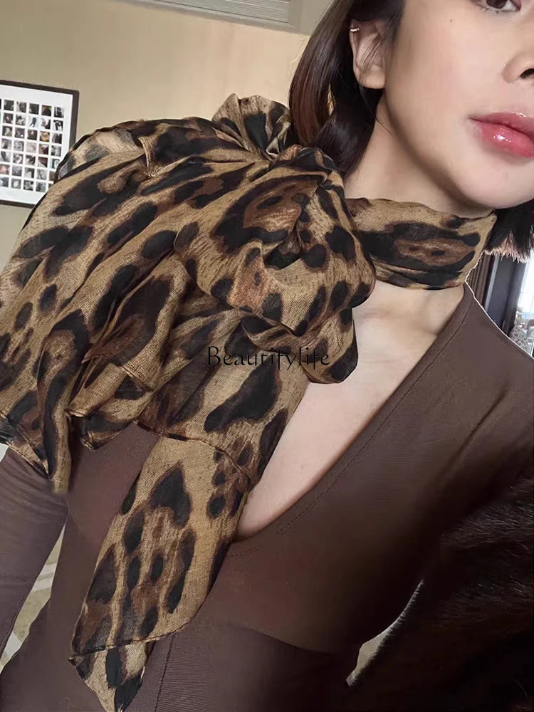 

Vintage Millennium Spice Girl Style Leopard Print Scarf Long Silk Scarf Thin Personalized Shawl Accessories