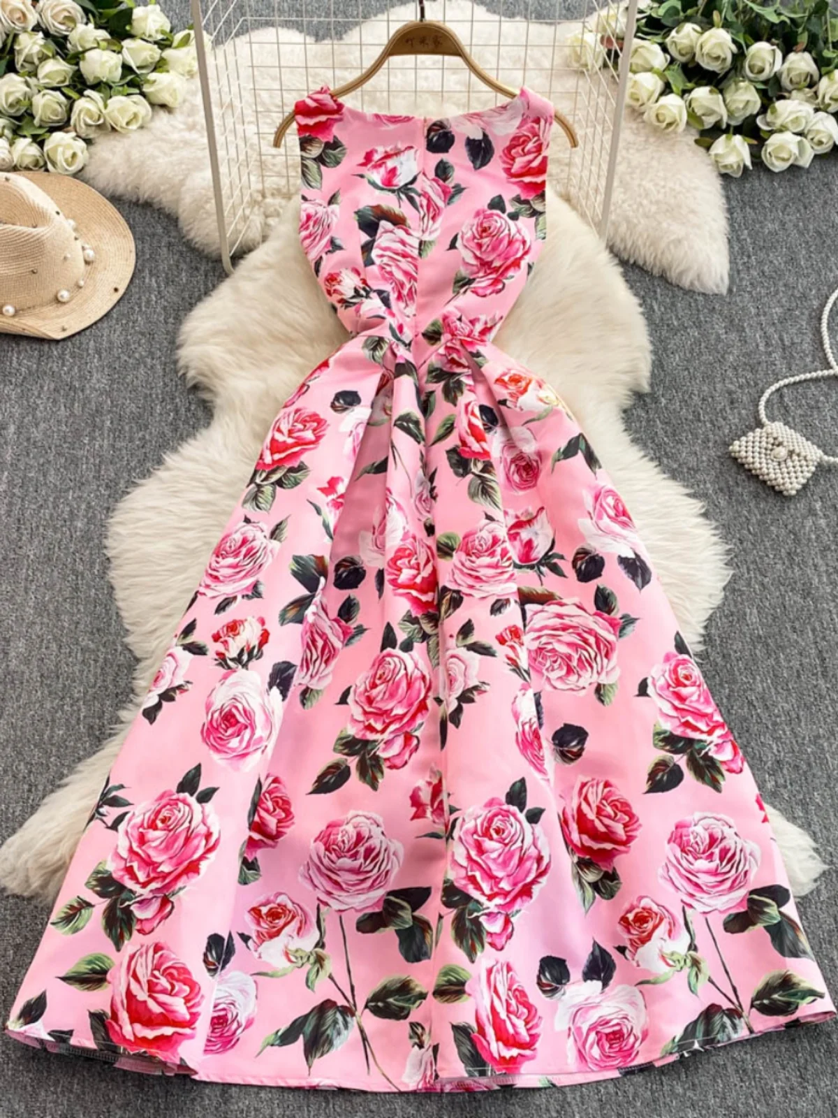 Ele Floral Print Ve… - image