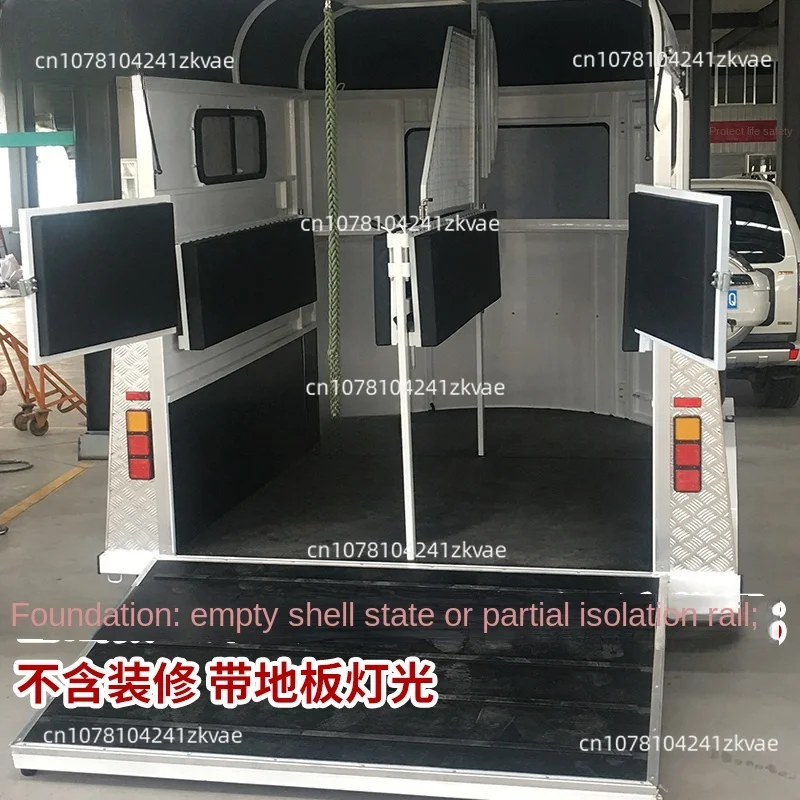 Motorcycle trailer pulling goods trailer double-shaft Ramallah pet closed box trailer can be licensed.