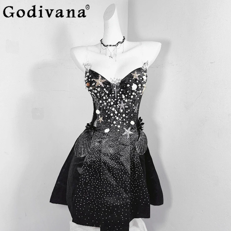 Mini abito originale con diamanti gotici neri puri Abito corto da festa fatto a mano da donna Abito da banchetto estivo senza maniche femminile