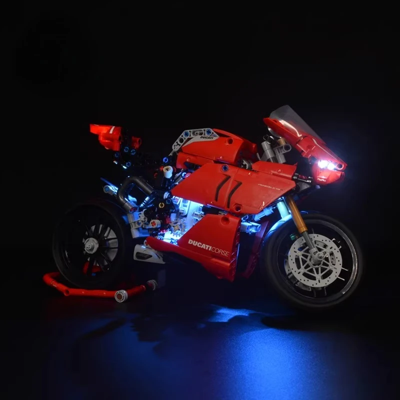 

Комплект светодиодного освещения подходит для Technic Ducati Panigale V4 R 42107 (не включая строительные блоки)