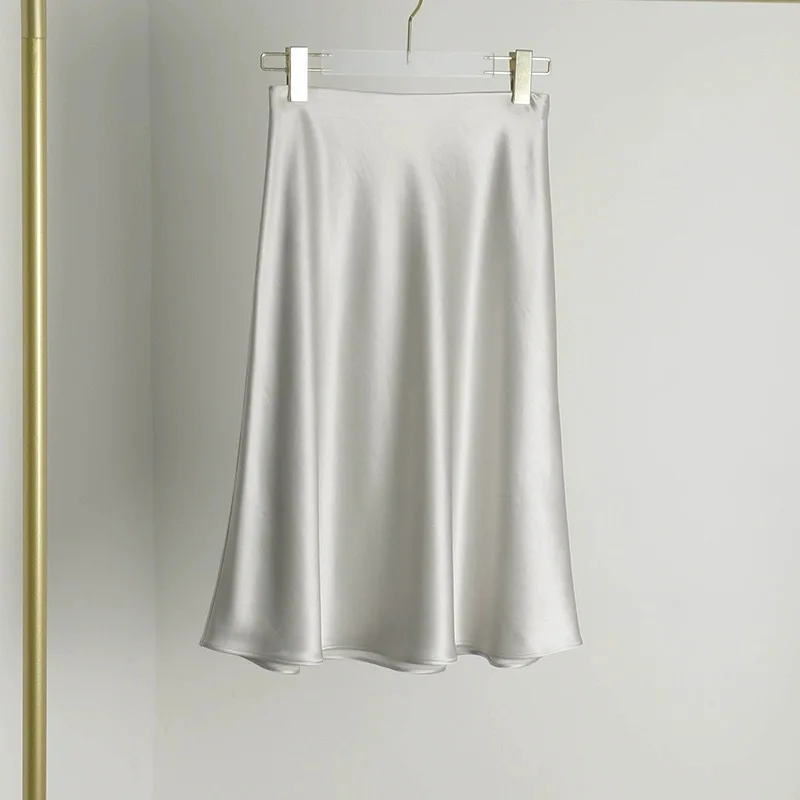 medium silver
