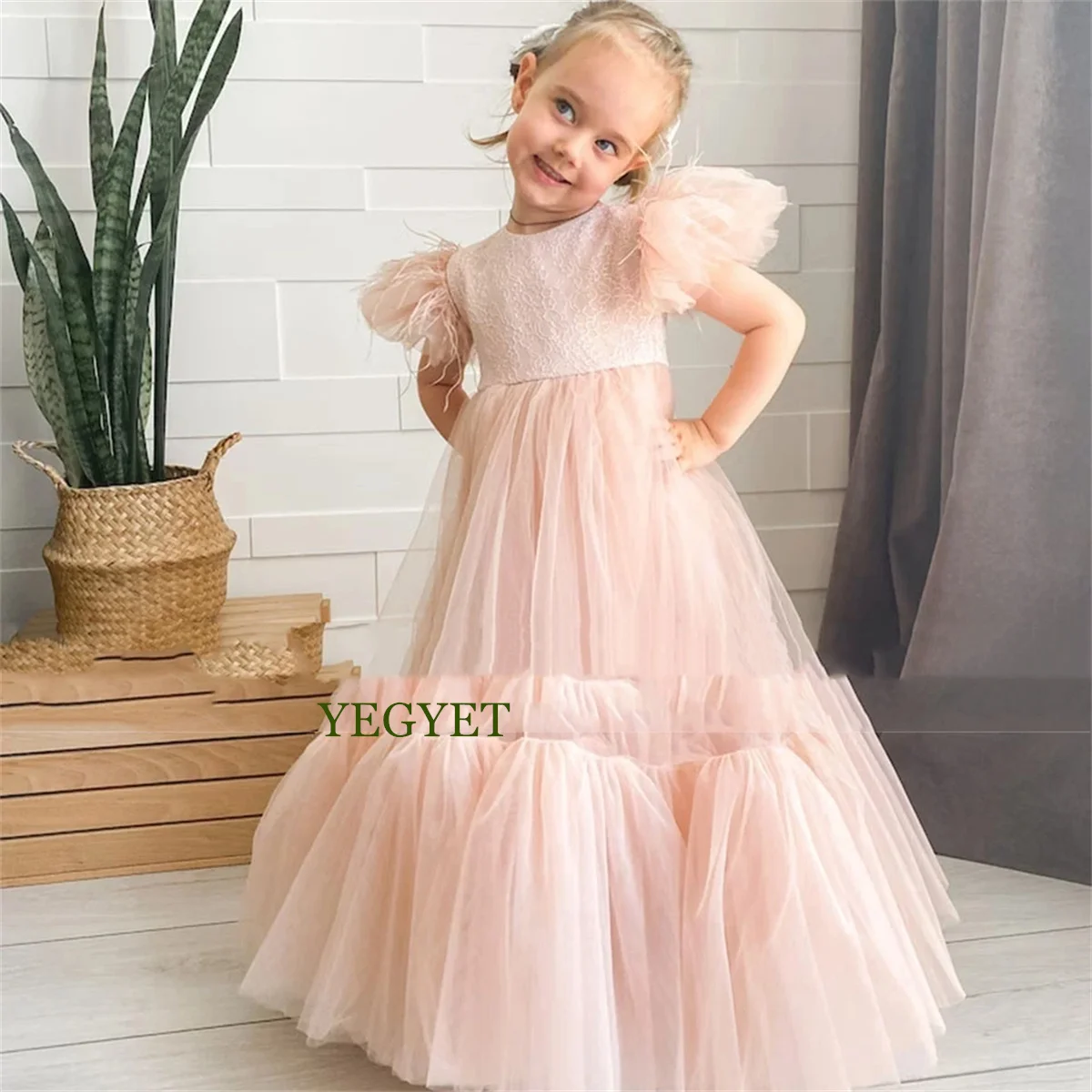 Pink Flower Girl Dresses Elegant Princess Ball Gown For Kids Birthday Party Simple Bow Floor Length First Communion Dress