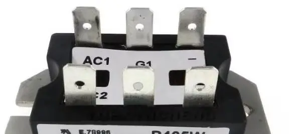 

P102W P405W P402W P435W P425W P105W E78996 Half controlled rectifier bridge module new original stock