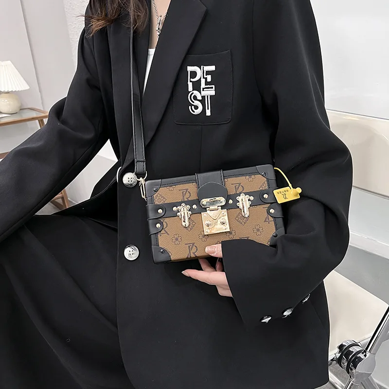 

2025 Structured Box Bag, Vintage Monogram Shoulder Purse for Women, Retro Vegan Leather Crossbody