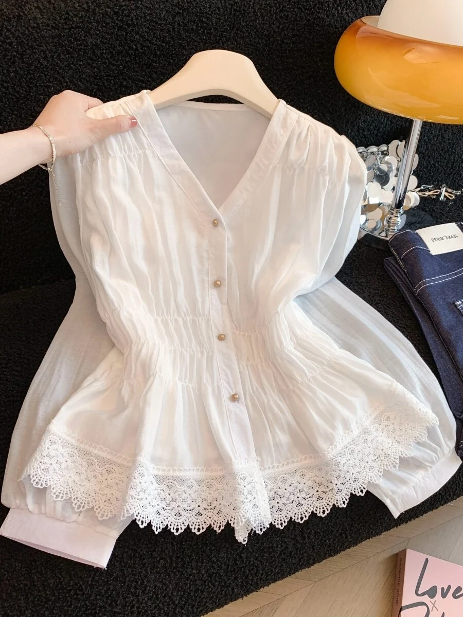 

French Style Lace Patchwork V-Neck Long Sleeve Women's Shirt Early Spring 2026 Design Waist-Cinching Trendy Top