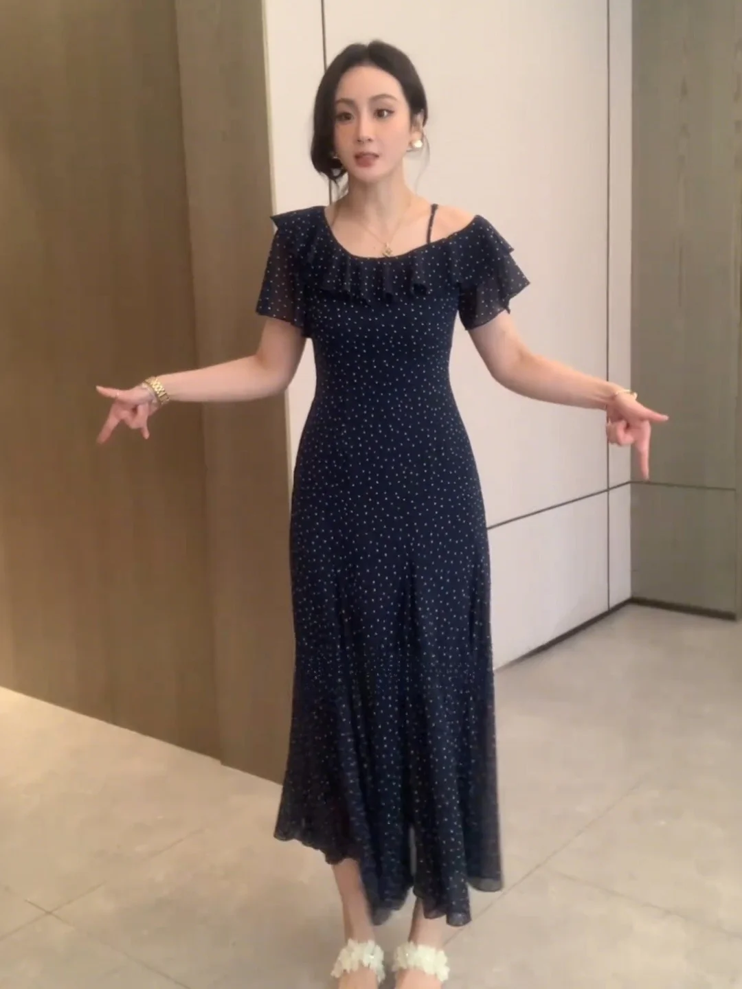 

Женская летняя юбка трапециевидной формы в горошек больших размеров с асимметричным подолом, сексуальная юбка трапециевидной формы с завязкой на талии, корейский сле