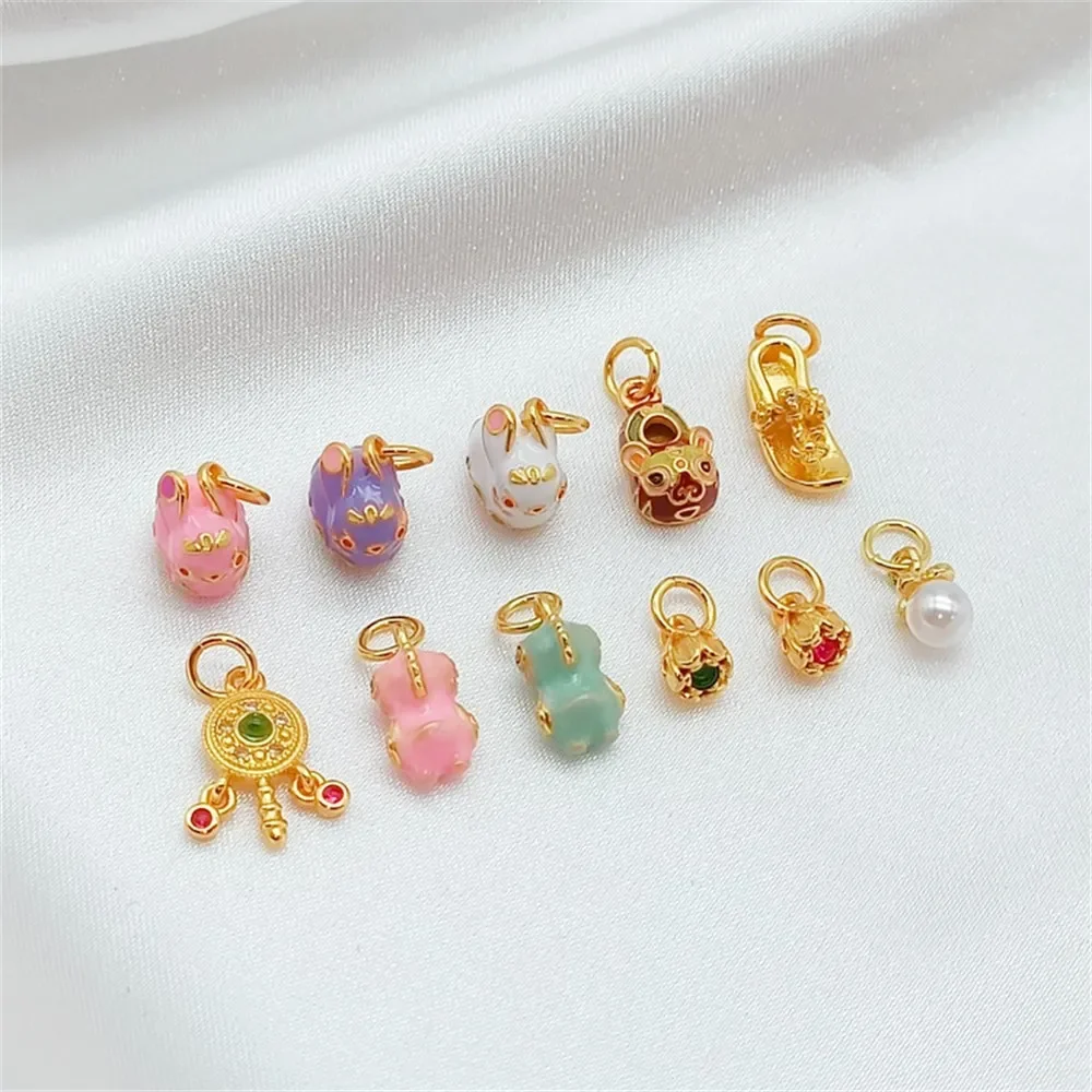 

18K Gold-plated Oil-dripping Jade Rabbit Pendant Tiger-head Shoes Flower Slippers Lotus Drip Slip DIY Handmade Bracelet Accessor