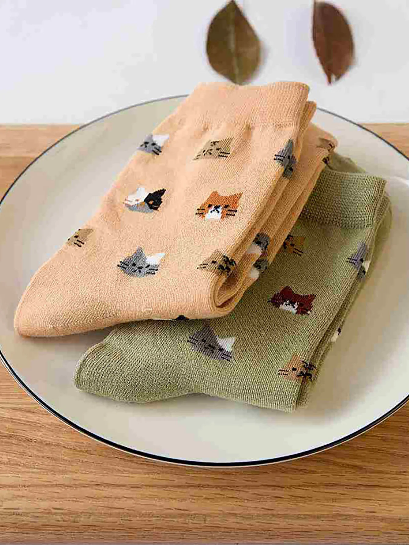 5 Pairs Cat Print Socks, Cute & Comfy All-match Mid Tube Socks, Women\'s Stockings & Hosiery