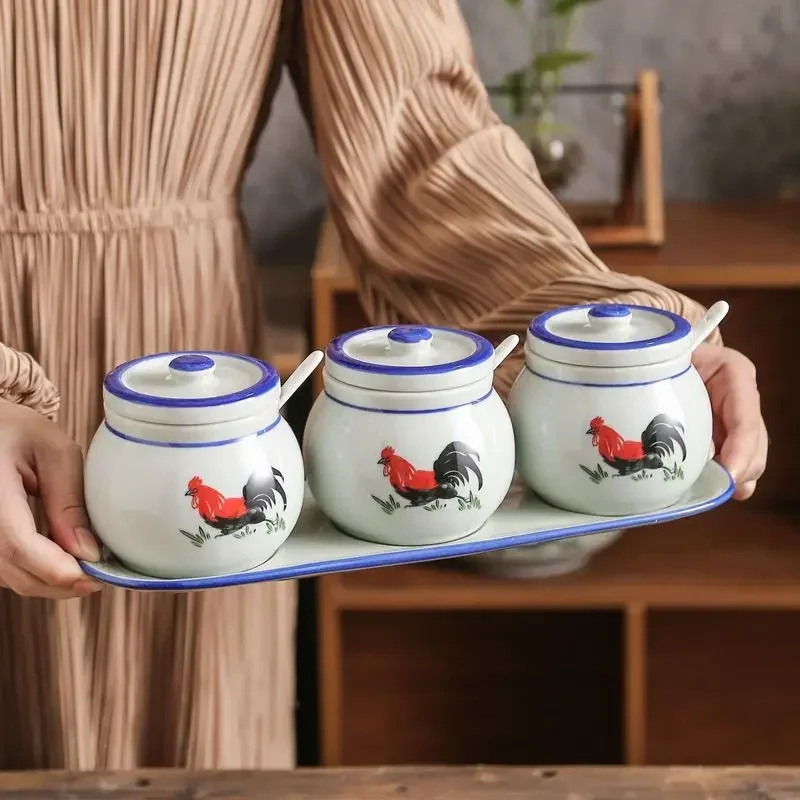 Retro Ceramic Rooster Seasoning Jar Salt and Monosodium Glutamate Seasoning Jar Household Kitchen with Lid Spoon