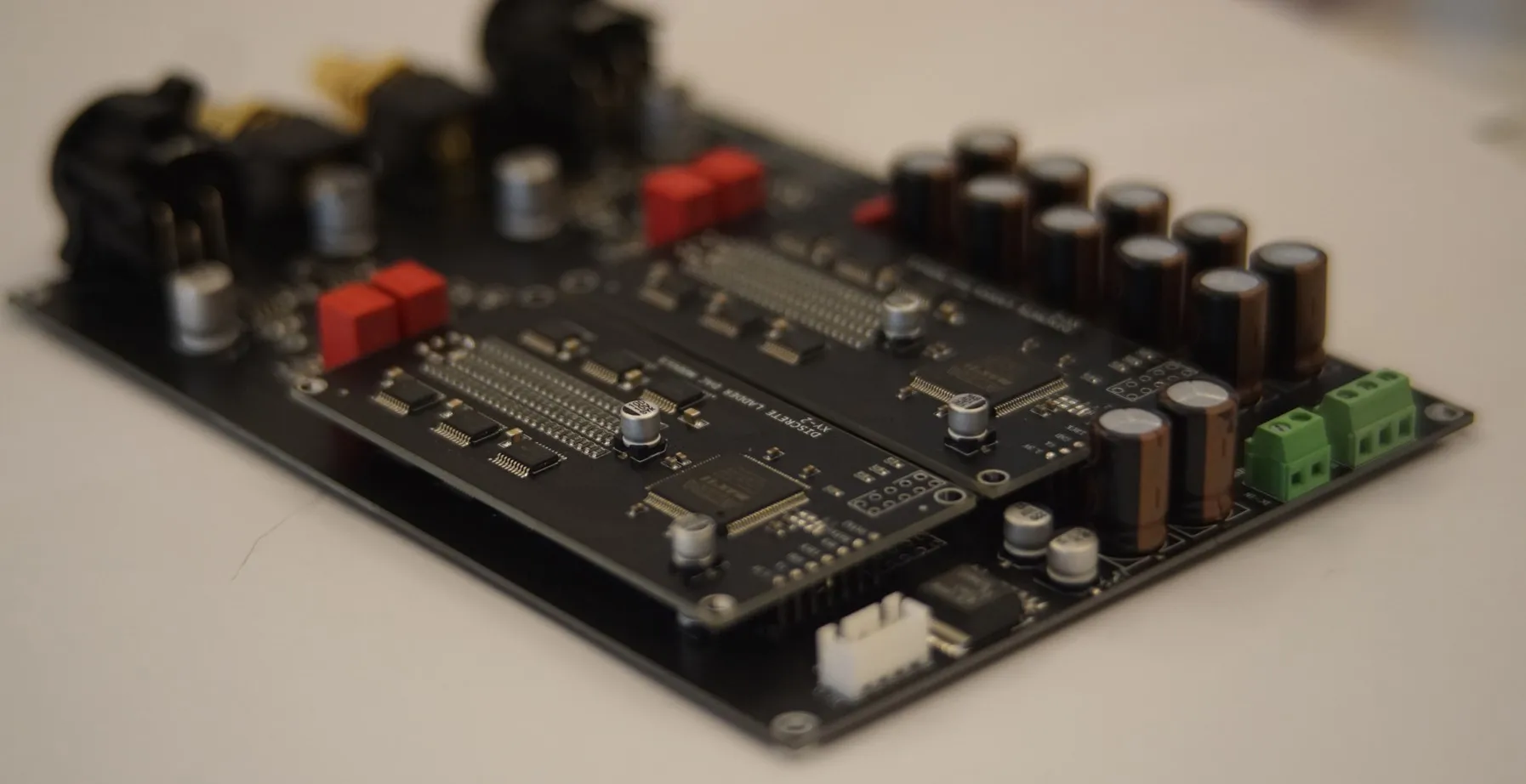Placa decodificadora balanceada diferencial de passo resistivo complementar HIFI R-2R XY-SLR
