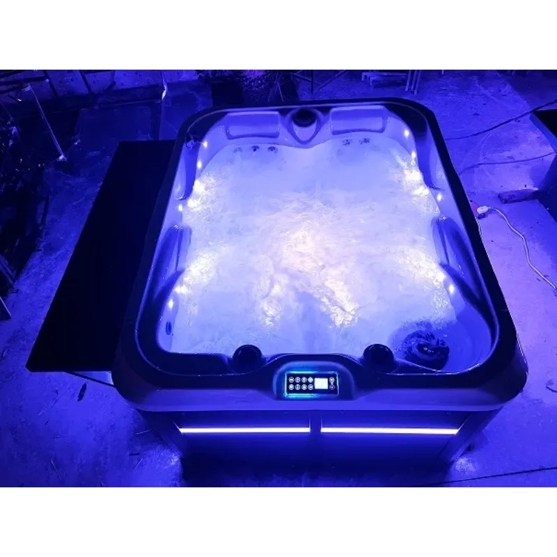 Vasche idromassaggio per esterni in acrilico di lusso da 2,0 m Vasche idromassaggio per 3 persone con 40 getti per uso in giardino